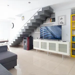 https://sand-bay-beach-duplex.topcostabravahotels.com